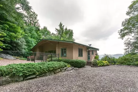 146 Bear Log Rd, Cashiers, NC 28717 photo 5