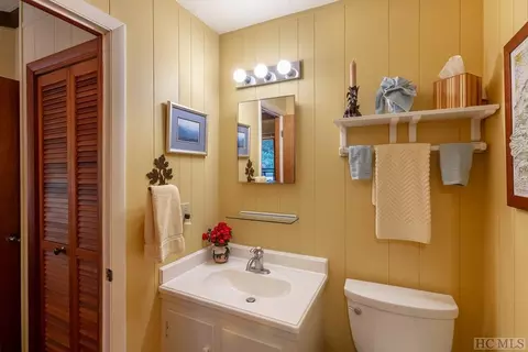 146 Bear Log Rd, Cashiers, NC 28717 photo 27