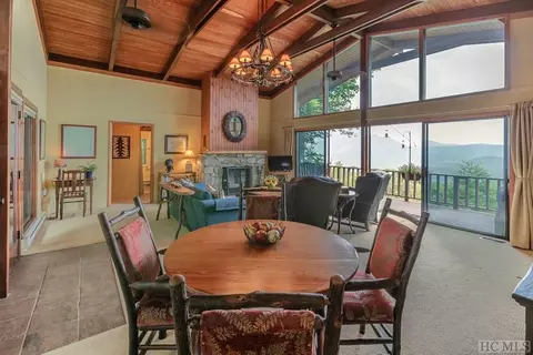 146 Bear Log Rd, Cashiers, NC 28717 photo 10