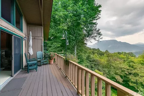146 Bear Log Rd, Cashiers, NC 28717 photo 3