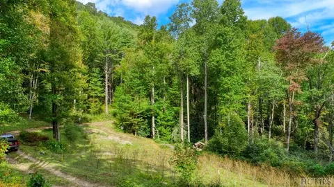 Off Jack Wilcox, Highlands, NC 28741
