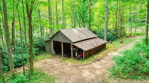 Off Jack Wilcox, Highlands, NC 28741 photo 8
