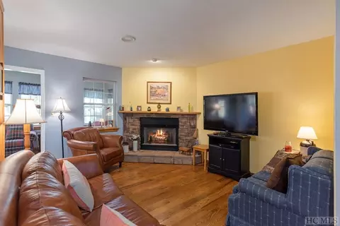 85 Tweeter Hl, Cullowhee, NC 28723 photo 10