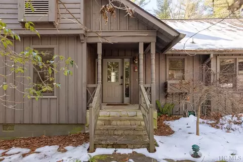 35 S Horseshoe Dr, Sapphire, NC 28774 photo 2