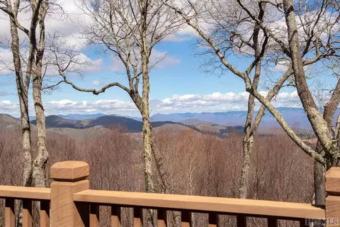 358 Chips Ln, Cullowhee, NC 28723 photo 32