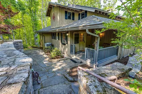 31 Red Maple Rd, Cullowhee, NC 28723 photo 2