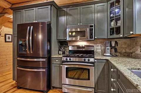 240 Mount Admire Rd, Cullowhee, NC 28723 photo 8