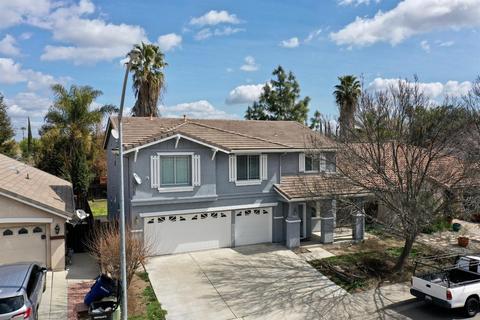 532 Red Robin Dr, Patterson, CA 95363 photo 3