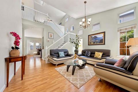 17 Primrose Ct, Tracy, CA 95376 photo 3