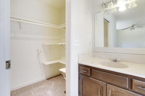 2724 E Orangeburg Ave, Modesto, CA 95355 photo 21