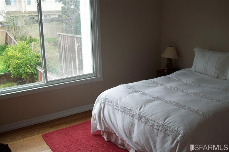 83 Bridgeview, San Francisco, CA 94124 photo 10