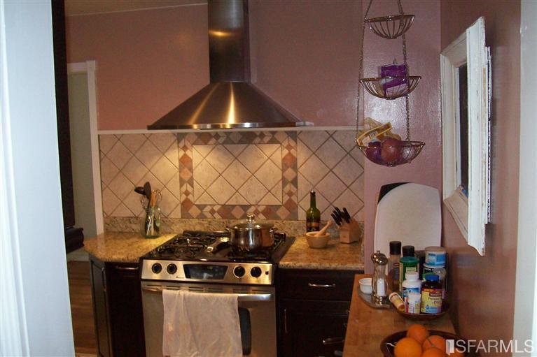 83 Bridgeview, San Francisco, CA 94124 photo 6