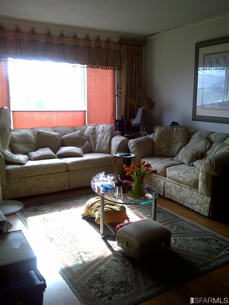225 Topeka, San Francisco, CA 94124 photo 3