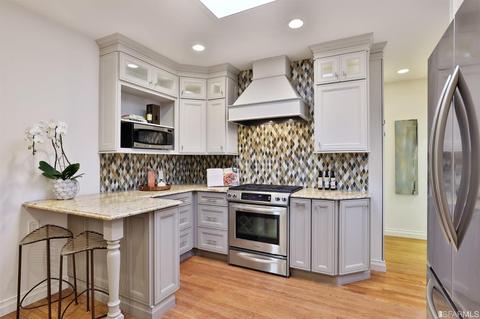 3130 Baker St, San Francisco, CA 94123 photo 10