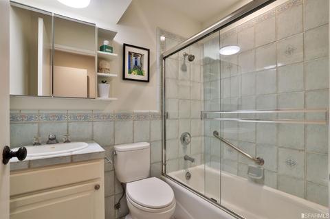 3130 Baker St, San Francisco, CA 94123 photo 25