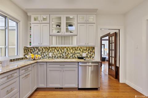 3130 Baker St, San Francisco, CA 94123 photo 11