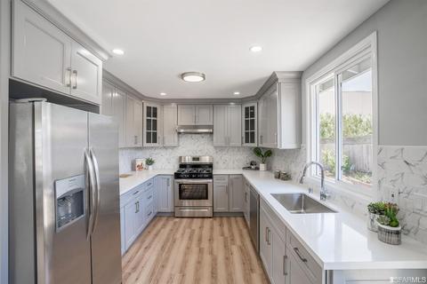 1075 Anza Dr, Pacifica, CA 94044 photo 7