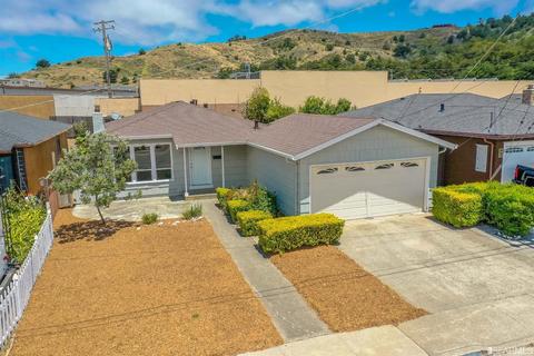 1075 Anza Dr, Pacifica, CA 94044 photo 2
