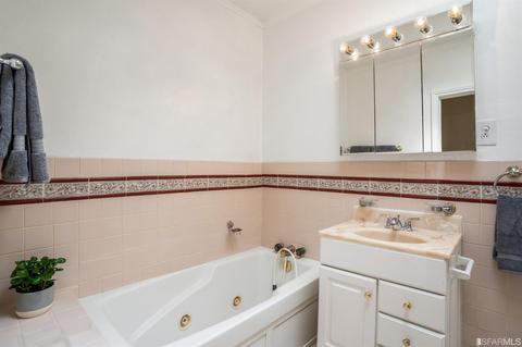83 Lyell St, San Francisco, CA 94112 photo 15