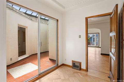 83 Lyell St, San Francisco, CA 94112 photo 29