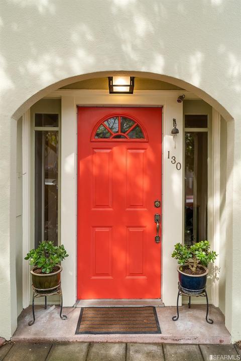 130 Ortega St, San Francisco, CA 94122 photo 2