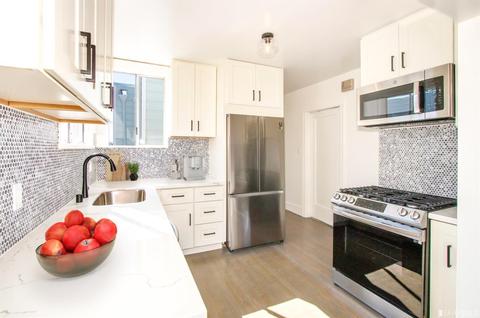 2425 Ulloa St, San Francisco, CA 94116 photo 3
