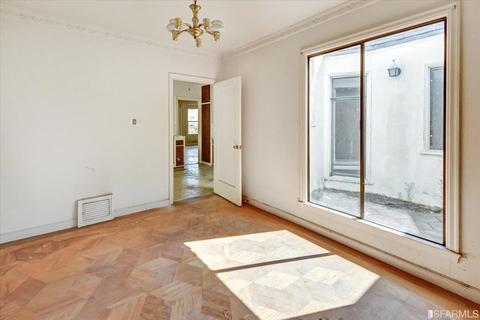 2470 23rd Ave, San Francisco, CA 94116 photo 9