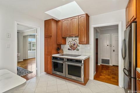 118 Middlefield Dr, San Francisco, CA 94132 photo 10