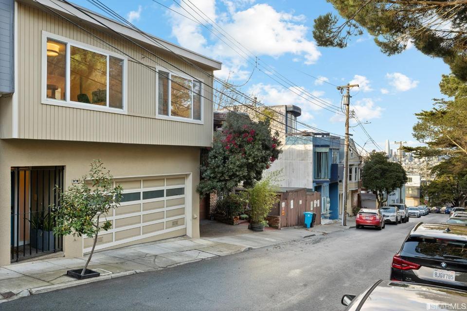  38 Bonview St, San Francisco, CA 94110 photo 28