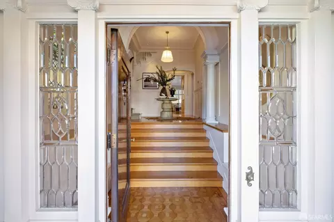 2009 Pacific Ave, San Francisco, CA 94109 photo 3