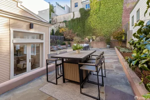 2009 Pacific Ave, San Francisco, CA 94109 photo 59