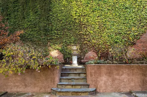 2009 Pacific Ave, San Francisco, CA 94109 photo 58