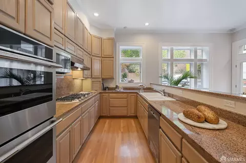2009 Pacific Ave, San Francisco, CA 94109 photo 18