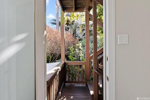 1081 14th St, San Francisco, CA 94114 photo 21