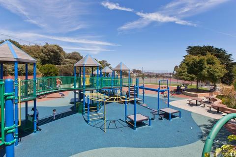 215 Crescent Ave, San Francisco, CA 94110 photo 70