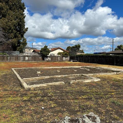 432 Meek Ave, Hayward, CA 94541