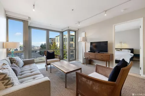 1840 Washington St #501, San Francisco, CA 94109