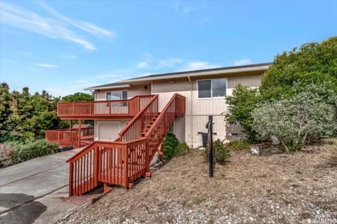 2567 Parker St, Santa Cruz, CA 95065