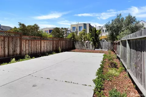 555 2nd Ave, San Francisco, CA 94118 photo 32