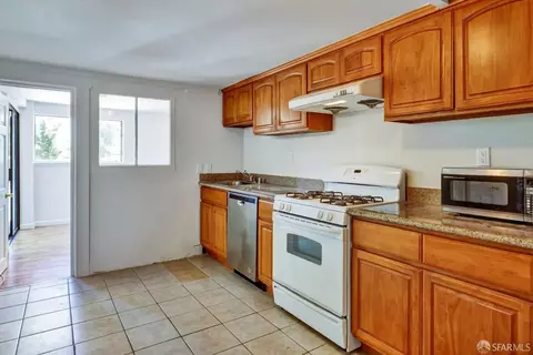 555 2nd Ave, San Francisco, CA 94118 photo 25