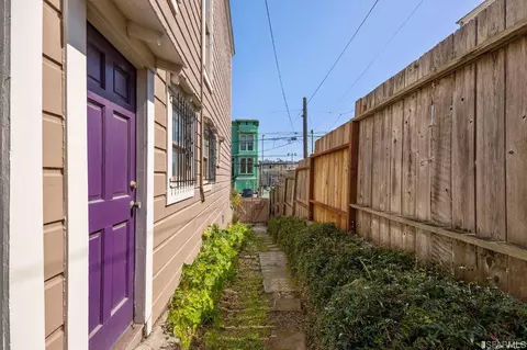 672 Shotwell St, San Francisco, CA 94110 photo 14