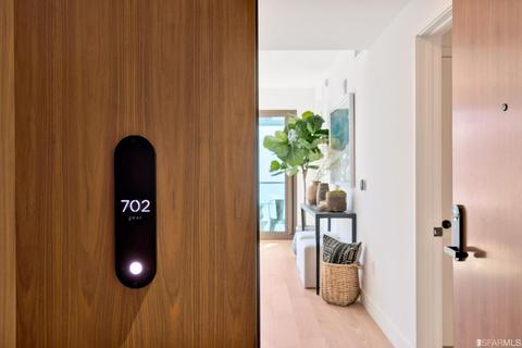 2177 3rd St #702, San Francisco, CA 94107