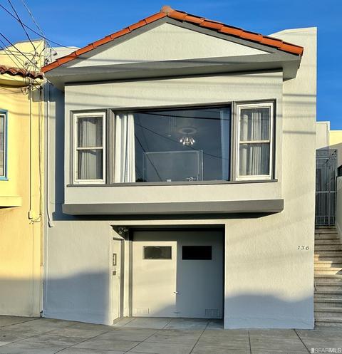136 Ellington Ave, San Francisco, CA 94112