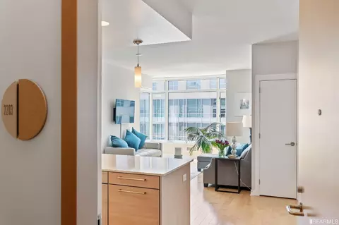 1160 Mission St #2203, San Francisco, CA 94103