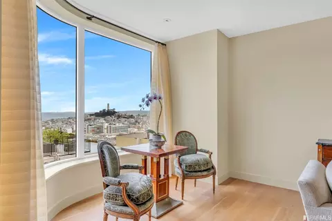 1150 Sacramento St #303, San Francisco, CA 94108
