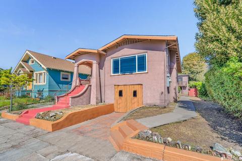 2123 Byron St, Berkeley, CA 94702 photo 5