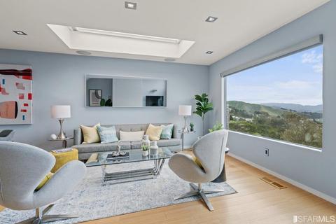 262 Beachview Ave #2, Pacifica, CA 94044