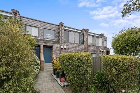 262 Beachview Ave #2, Pacifica, CA 94044 photo 2