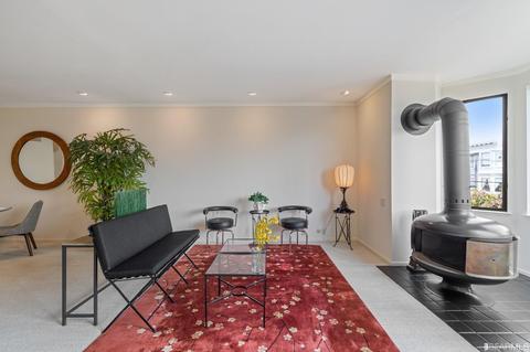 370 Church St #370E, San Francisco, CA 94114