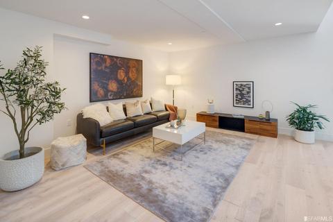 2747 San Pablo Ave #208, Berkeley, CA 94702